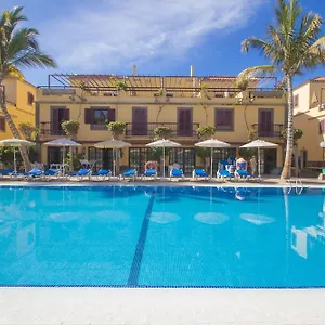 2* Отель Oasis Club
